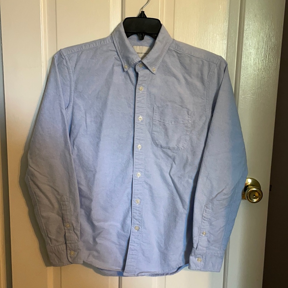 American Eagle shirt